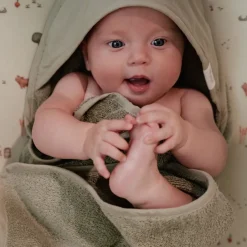 Little Dutch Badcape Baby|Omslagdoek^Badcape - Groen - 100 x 100 - Little Farm