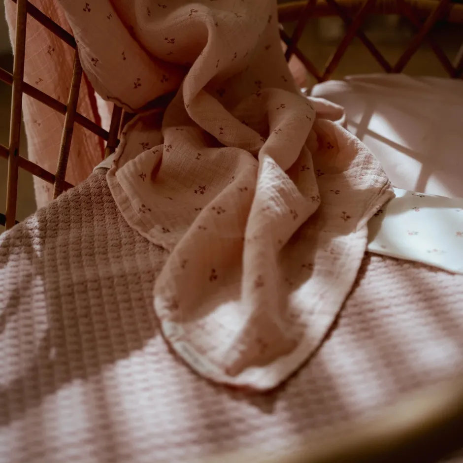 Little Dutch Ledikantdeken^Gebreid ledikantdeken - Fleece - Roze - Essentials