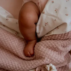 Little Dutch Wiegdekens^Gebreid wiegdeken - Fleece - Roze - Essentials