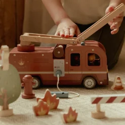 Little Dutch Rollenspel|Houten Auto's^Houten brandweerwagen – Rood – Essentials