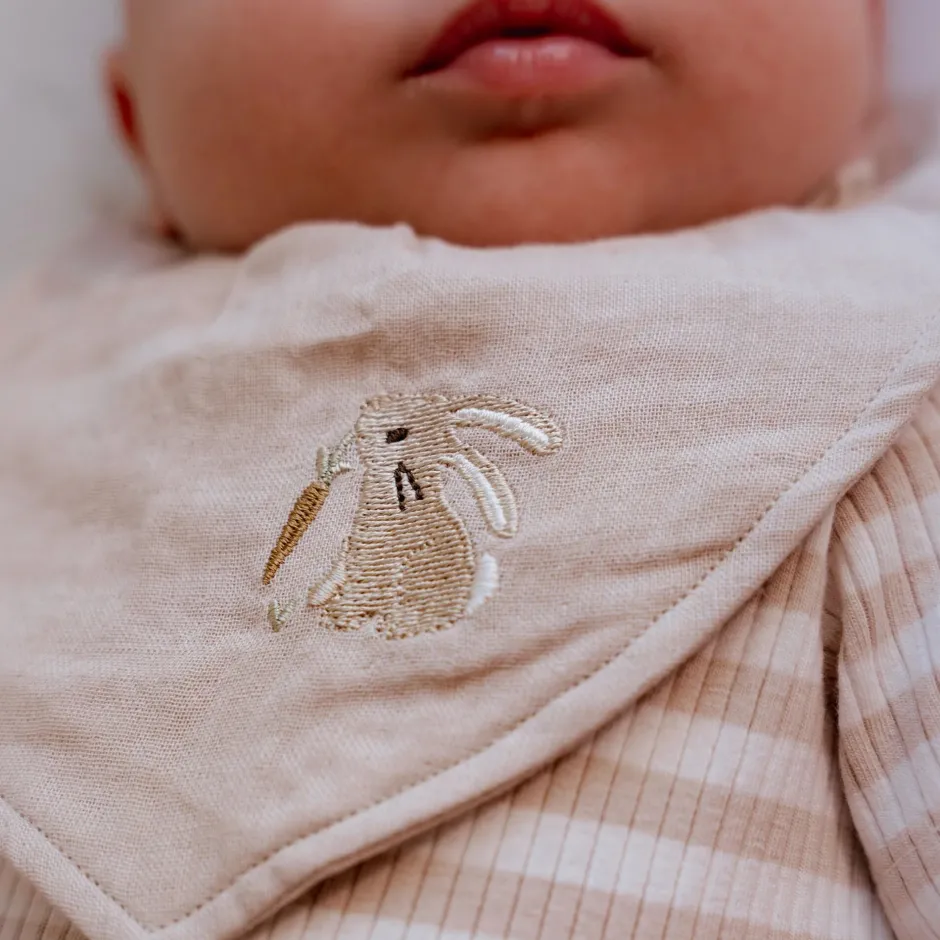 Little Dutch Slabbetjes^2-pack bandana slab - Wit - Newborn Naturals - Baby Bunny