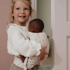 Little Dutch Poppen|Rollenspel^Poppendraagzak – Meerkleurig – Essentials – Soft Flowers