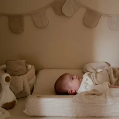 Little Dutch Decoratie^Slinger met vlaggetjes - Beige - Essentials