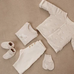 Little Dutch Babykleding|Accessoires^Slofjes - Zand - Newborn Naturals - Little Goose